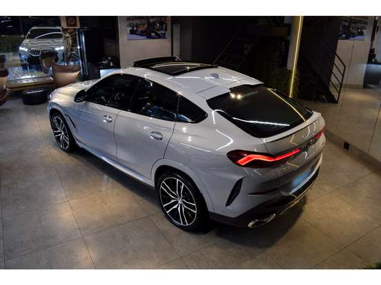 BMW-X6-2024