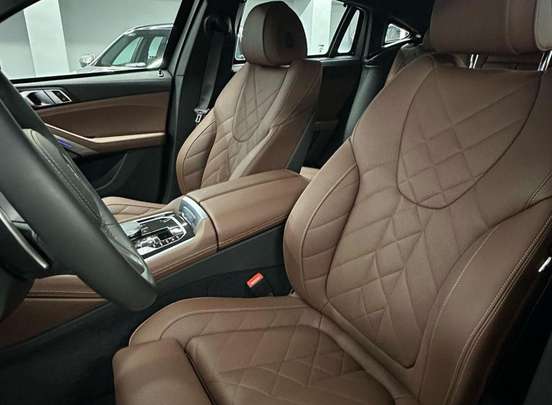 BMW-X6-2025