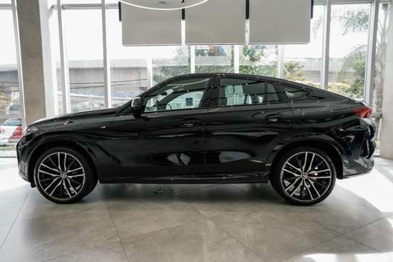 BMW-X6-2026