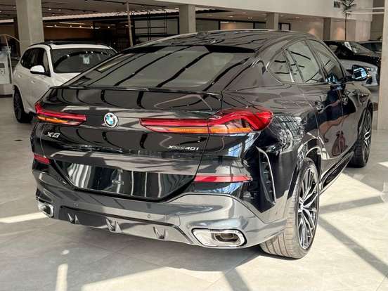 BMW-X6-3.0 TWINPOWER GASOLINA XDRIVE40I M SPORT DARK EDITION AUTOMÁTICO BMW-X6-2026