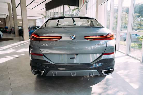 BMW-X6-2026