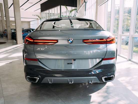 BMW-X6-3.0 TWINPOWER GASOLINA XDRIVE40I M SPORT DARK EDITION AUTOMÁTICO BMW-X6-2026