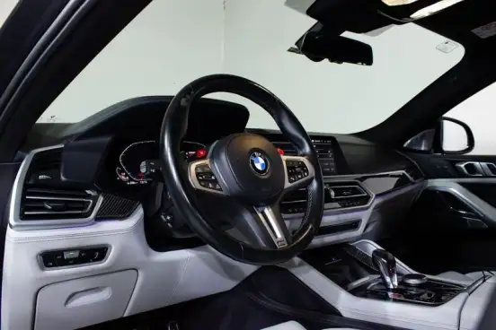 BMW-X6-2022
