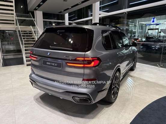 BMW-X7-2026