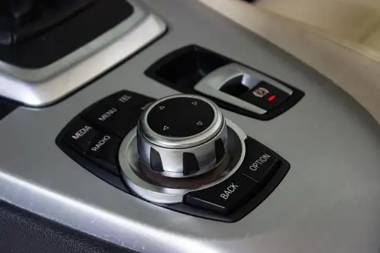 BMW-Z4-2.0 16V TURBO GASOLINA SDRIVE20I AUTOMÁTICO BMW-Z4-2012