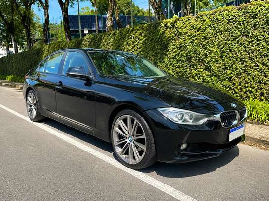 BMW-320i-2015