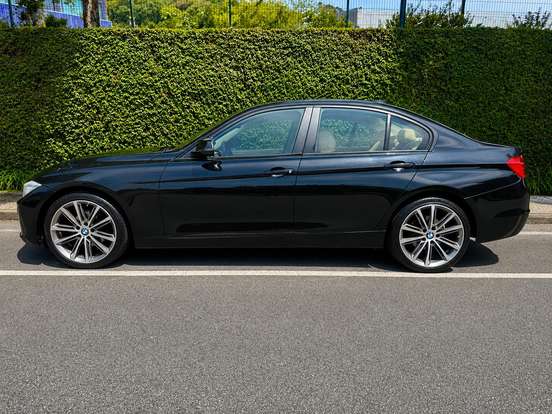 BMW-320i-2.0 16V TURBO ACTIVE FLEX 4P AUTOMÁTICO BMW-320i-2015