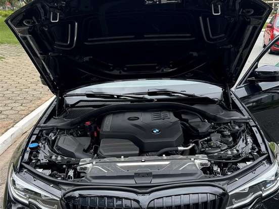 BMW-320i-2.0 16V TURBO FLEX M SPORT AUTOMÁTICO BMW-320i-2022