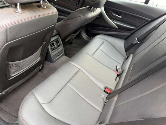 BMW-320i-2.0 16V TURBO GASOLINA 4P AUTOMÁTICO BMW-320i-2013