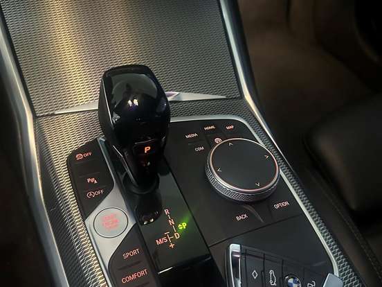 BMW-320i-2.0 16V TURBO GASOLINA M SPORT AUTOMÁTICO BMW-320i-2019