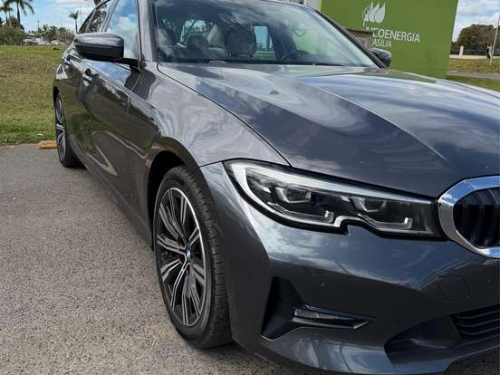BMW-320i-2.0 16V TURBO GASOLINA SPORT GP AUTOMÁTICO BMW-320i-2021
