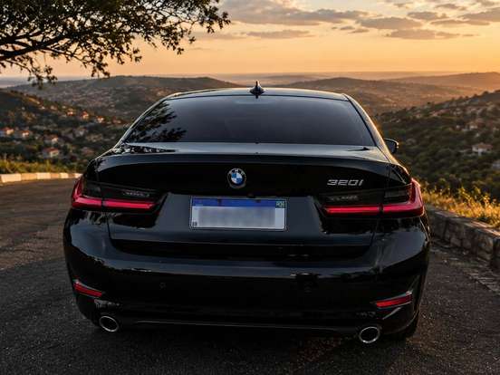 BMW-320i-2.0 16V TURBO GASOLINA SPORT GP AUTOMÁTICO BMW-320i-2019