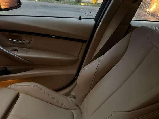 BMW-320i-2.0 SPORT 16V TURBO ACTIVE FLEX 4P AUTOMÁTICO BMW-320i-2015