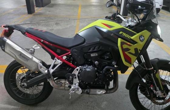 BMW F 900 GS PLUS 