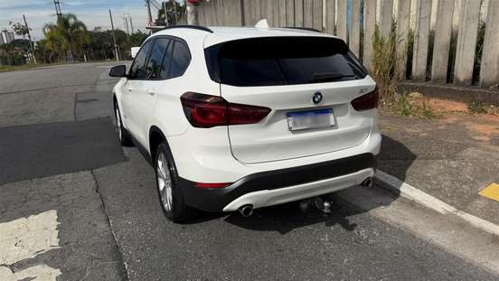 BMW-X1-2016