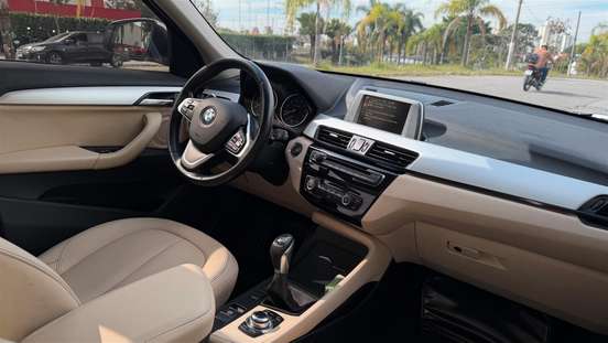 BMW-X1-2.0 16V TURBO ACTIVEFLEX SDRIVE20I 4P AUTOMÁTICO BMW-X1-2016