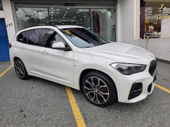 BMW X1 2.0 16V TURBO ACTIVEFLEX SDRIVE20I M SPORT 4P AUTOMÁTICO