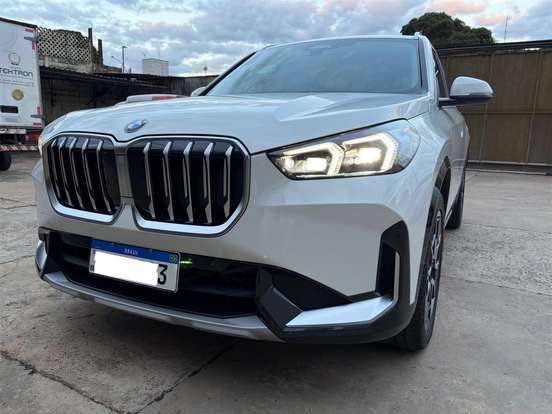 BMW-X1-2.0 16V TURBO GASOLINA SDRIVE20I X-LINE STEPTRONIC BMW-X1-2025