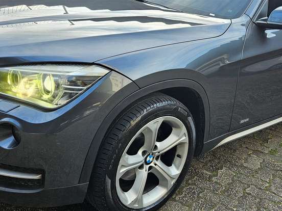 BMW-X1-2.0 16V TURBO GASOLINA SDRIVE20I 4P AUTOMÁTICO BMW-X1-2013