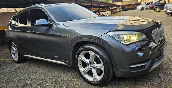 BMW-X1-2013