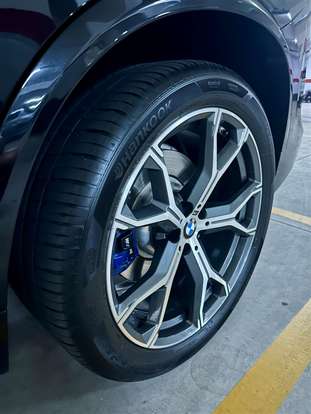 BMW-X5-2020