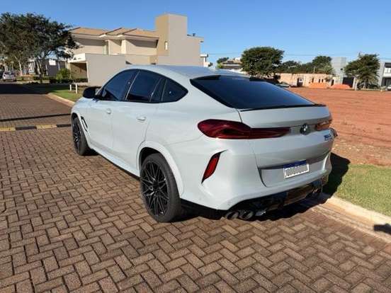 BMW-X6-2023