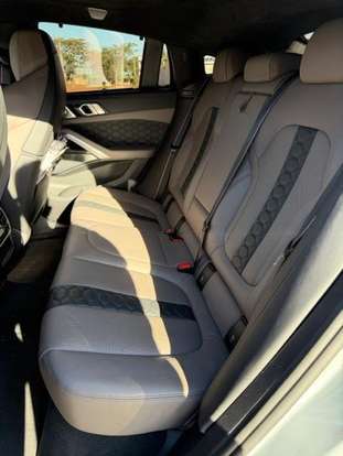 BMW-X6-2023