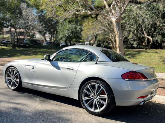BMW-Z4-3.0 I6 TURBO GASOLINA SDRIVE35I DCT BMW-Z4-2009