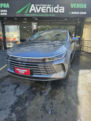 BYD KING 1.5 DM-I PHEV GL AUTOMÁTICO BYD KING 1.5 DM-I PHEV GL AUTOMÁTICO