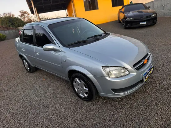 CHEVROLET CORSA 1.4 MPFI MAXX 8V FLEX 4P MANUAL CHEVROLET CORSA 1.4 MPFI MAXX 8V FLEX 4P MANUAL