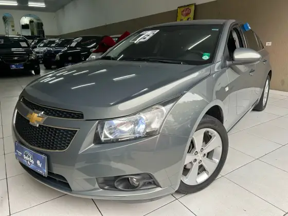 CHEVROLET CRUZE 1.8 LT 16V FLEX 4P AUTOMÁTICO CHEVROLET CRUZE 1.8 LT 16V FLEX 4P AUTOMÁTICO