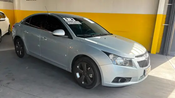 CHEVROLET CRUZE 1.8 LT 16V FLEX 4P AUTOMÁTICO CHEVROLET CRUZE 1.8 LT 16V FLEX 4P AUTOMÁTICO