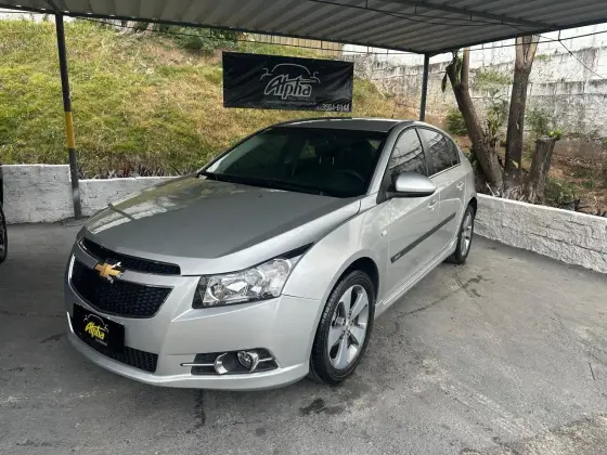 CHEVROLET CRUZE 1.8 LT 16V FLEX 4P MANUAL CHEVROLET CRUZE 1.8 LT 16V FLEX 4P MANUAL