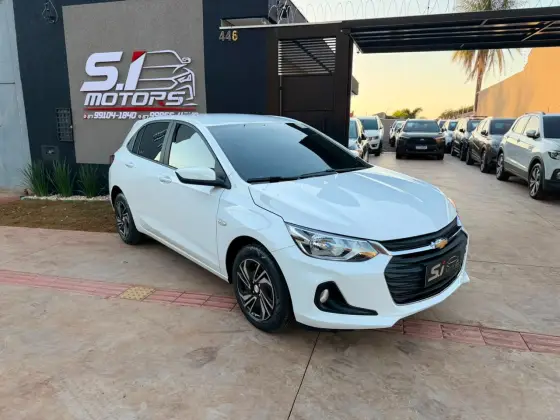 CHEVROLET ONIX 1.0 FLEX LT MANUAL CHEVROLET ONIX 1.0 FLEX LT MANUAL