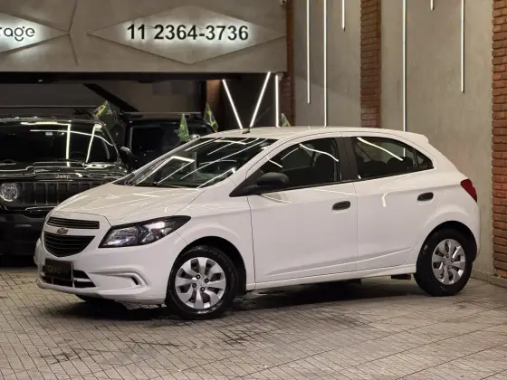 CHEVROLET ONIX 1.0 MPFI JOY 8V FLEX 4P MANUAL CHEVROLET ONIX 1.0 MPFI JOY 8V FLEX 4P MANUAL