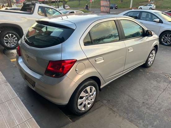 CHEVROLET-ONIX-1.4 MPFI LT 8V FLEX 4P MANUAL CHEVROLET-ONIX-2015