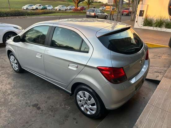 CHEVROLET-ONIX-1.4 MPFI LT 8V FLEX 4P MANUAL CHEVROLET-ONIX-2015