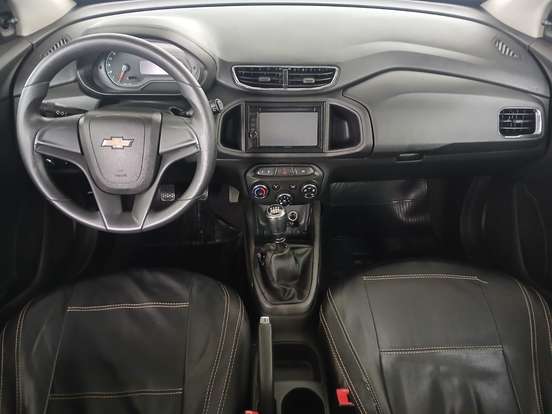 CHEVROLET-ONIX-2015