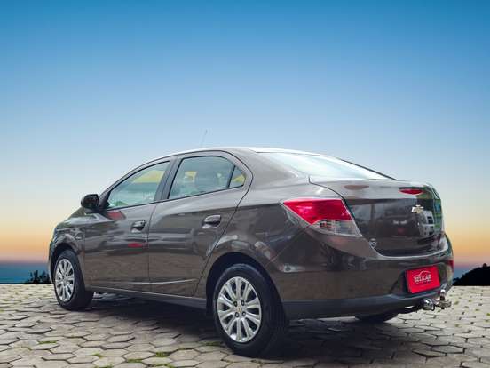 CHEVROLET-PRISMA-2014