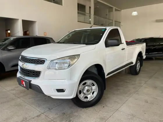 CHEVROLET S10 2.4 LS 4X2 CS 8V FLEX 2P MANUAL CHEVROLET S10 2.4 LS 4X2 CS 8V FLEX 2P MANUAL