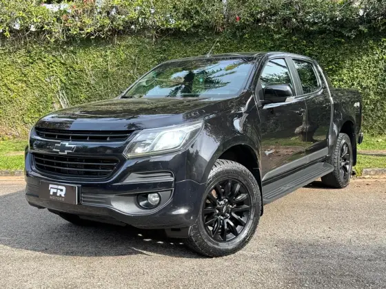 CHEVROLET S10 2.8 MIDNIGHT 4X4 CD 16V TURBO DIESEL 4P AUTOMÁTICO