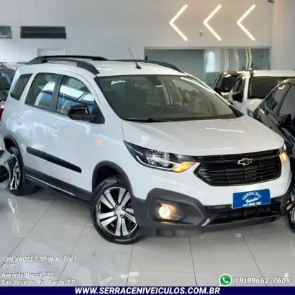 CHEVROLET SPIN 1.8 ACTIV7 8V FLEX 4P AUTOMÁTICO CHEVROLET SPIN 1.8 ACTIV7 8V FLEX 4P AUTOMÁTICO