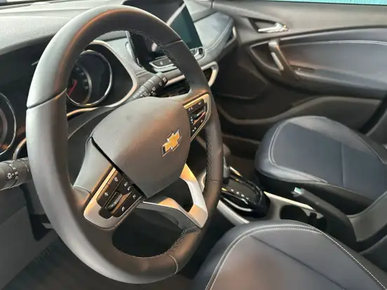 CHEVROLET-TRACKER-2025