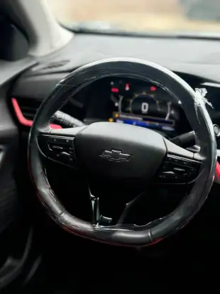 CHEVROLET-TRACKER-2025