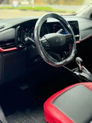 CHEVROLET-TRACKER-2025