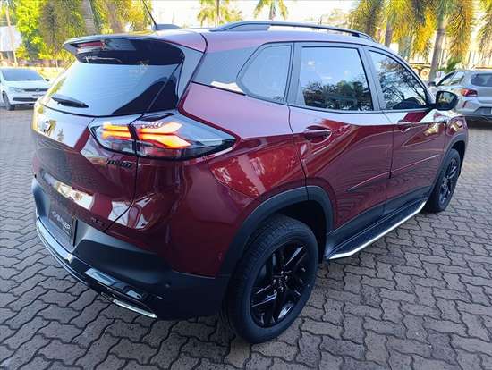 CHEVROLET-TRACKER-2025