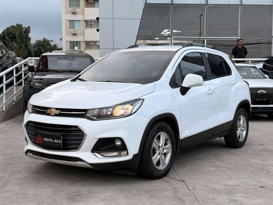 CHEVROLET-TRACKER-2017