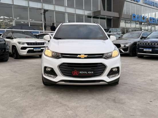 CHEVROLET-TRACKER-2017
