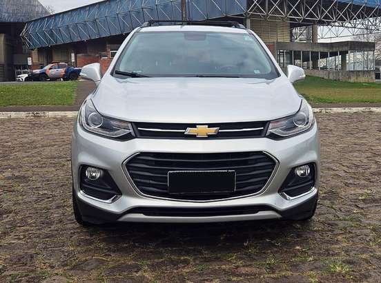 CHEVROLET-TRACKER-2018