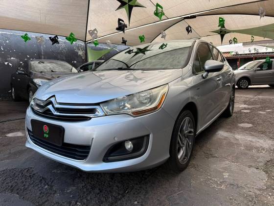 CITROËN C4 LOUNGE 1.6 EXCLUSIVE 16V TURBO GASOLINA 4P AUTOMÁTICO